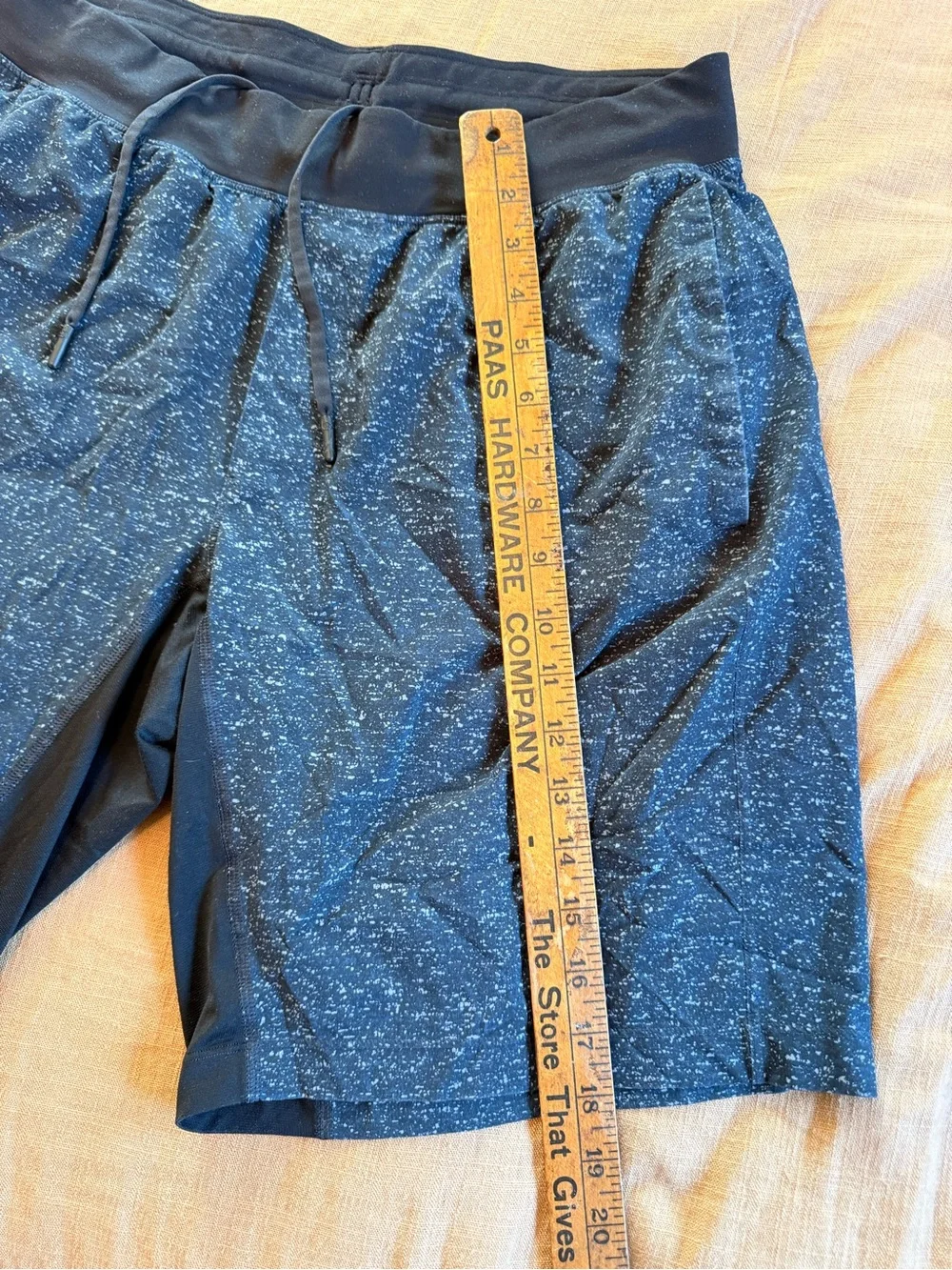 lululemon athletica Men's Dark Blue Speckled Performance Shorts